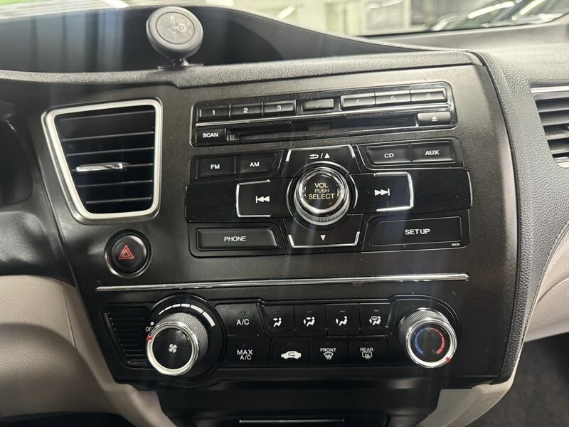 2015 Honda Civic 9th Gen - Image 14 of 17