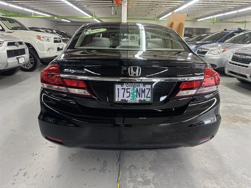 2015 Honda Civic 9th Gen - Image 7 of 17