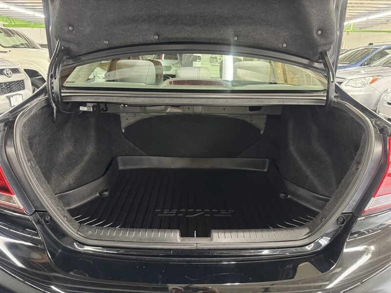 2015 Honda Civic 9th Gen - Image 16 of 17