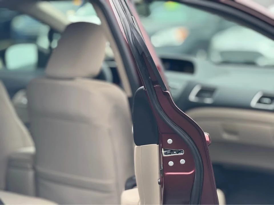 2015 Honda Civic 9th Gen - Image 17 of 18