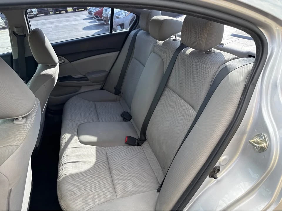 2015 Honda Civic 9th Gen - Image 6 of 6