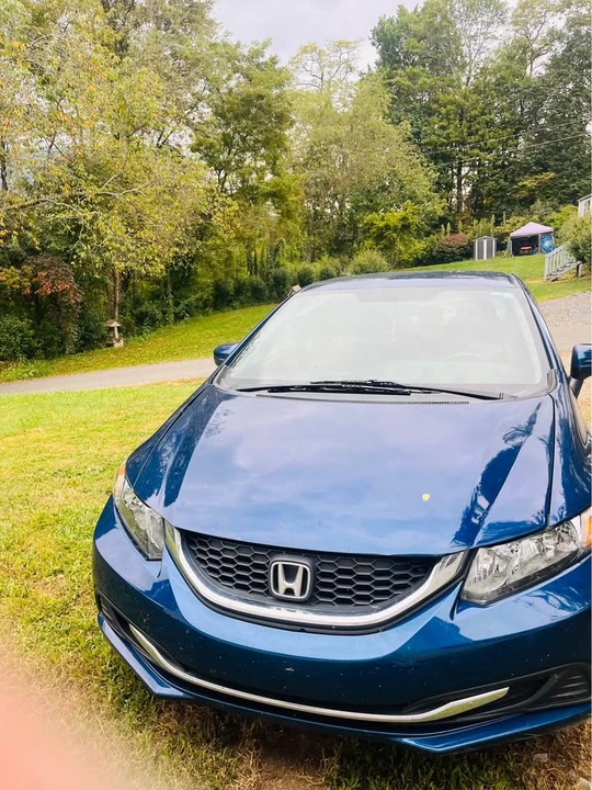 2015 Honda Civic 9th Gen - Image 2 of 5