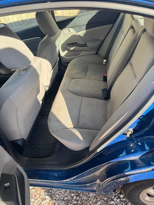 2015 Honda Civic 9th Gen - Image 5 of 5
