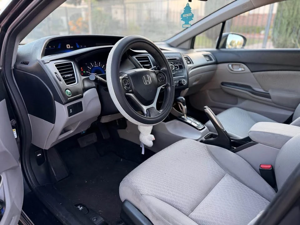2015 Honda Civic 9th Gen - Image 7 of 13