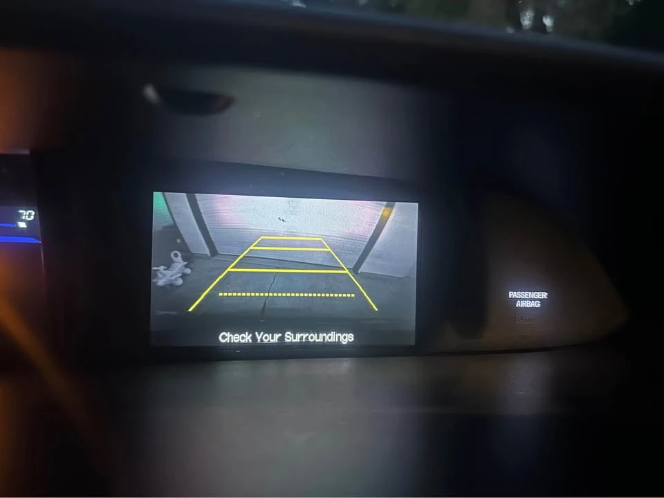 2015 Honda Civic 9th Gen - Image 5 of 16