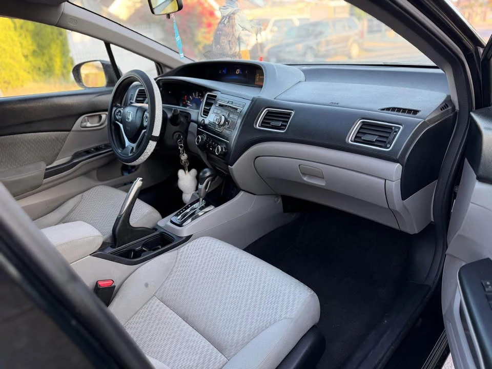 2015 Honda Civic 9th Gen - Image 11 of 13