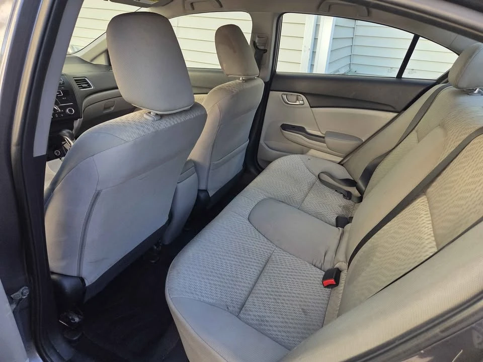 2015 Honda Civic 9th Gen - Image 14 of 15