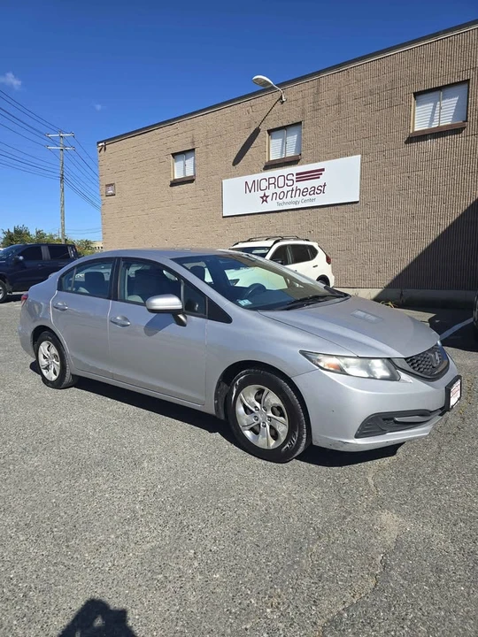 2015 Honda Civic 9th Gen - Image 2 of 19