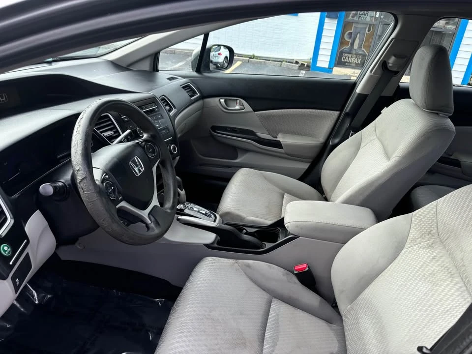 2015 Honda Civic 9th Gen - Image 6 of 10