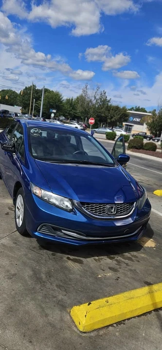 2015 Honda Civic 9th Gen - Image 3 of 6