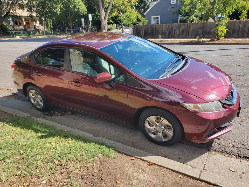 2015 Honda Civic 9th Gen - Image 3 of 17