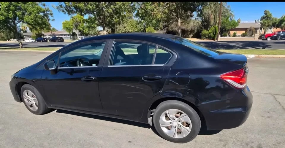 2015 Honda Civic 9th Gen - Image 7 of 11