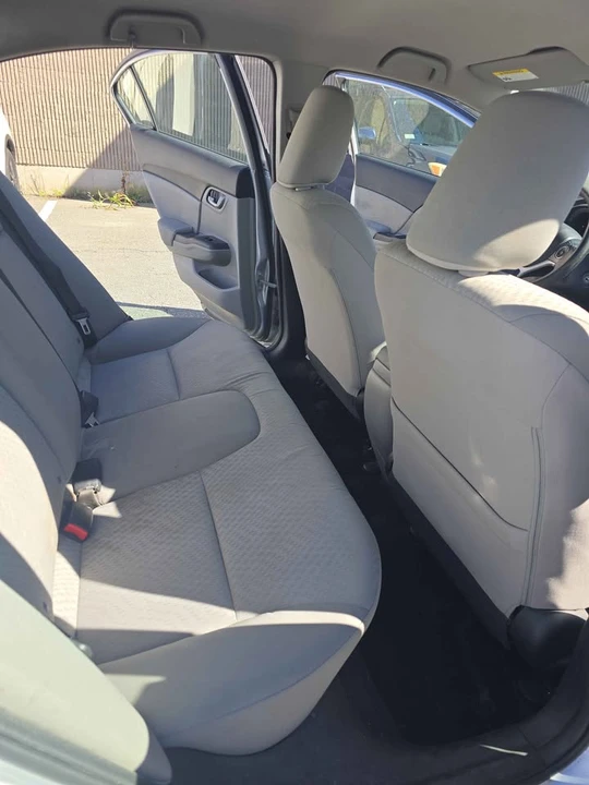 2015 Honda Civic 9th Gen - Image 16 of 19