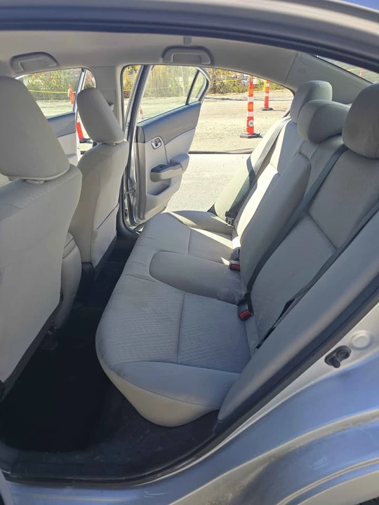 2015 Honda Civic 9th Gen - Image 15 of 19