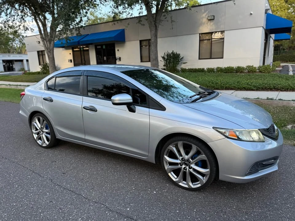 2015 Honda Civic 9th Gen - Image 3 of 14