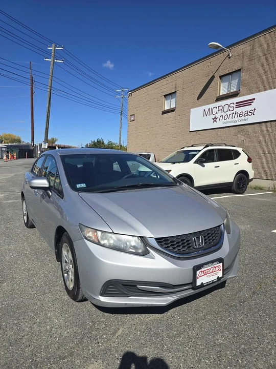 2015 Honda Civic 9th Gen - Image 5 of 19