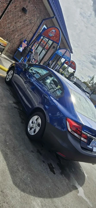 2015 Honda Civic 9th Gen - Image 2 of 6