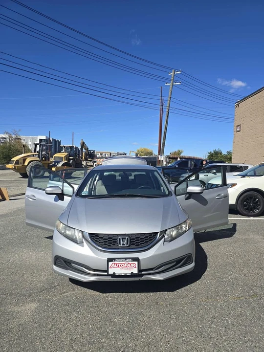 2015 Honda Civic 9th Gen - Image 13 of 19