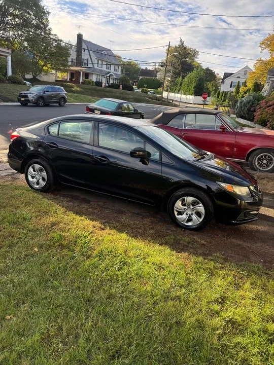 2015 Honda Civic 9th Gen - Image 4 of 8