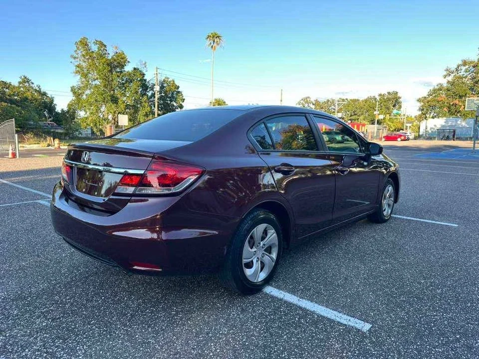 2015 Honda Civic 9th Gen - Image 8 of 17