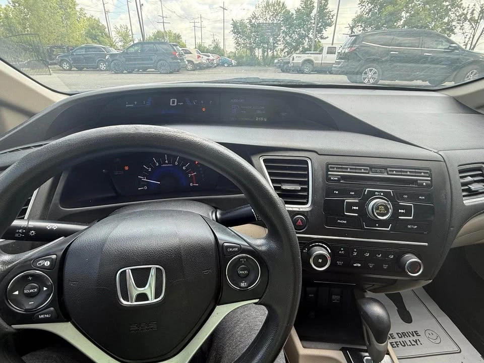 2015 Honda Civic 9th Gen - Image 5 of 10
