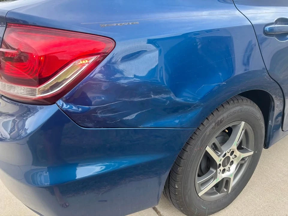 2015 Honda Civic 9th Gen - Image 11 of 12