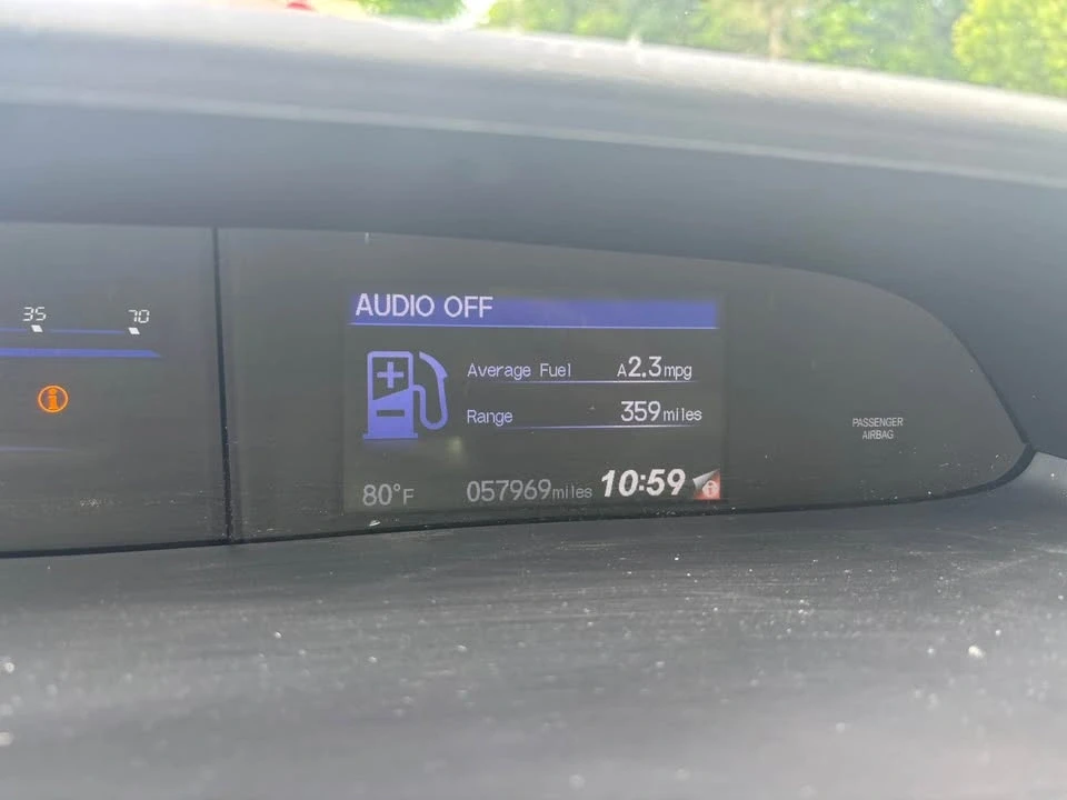2015 Honda Civic 9th Gen - Image 10 of 12