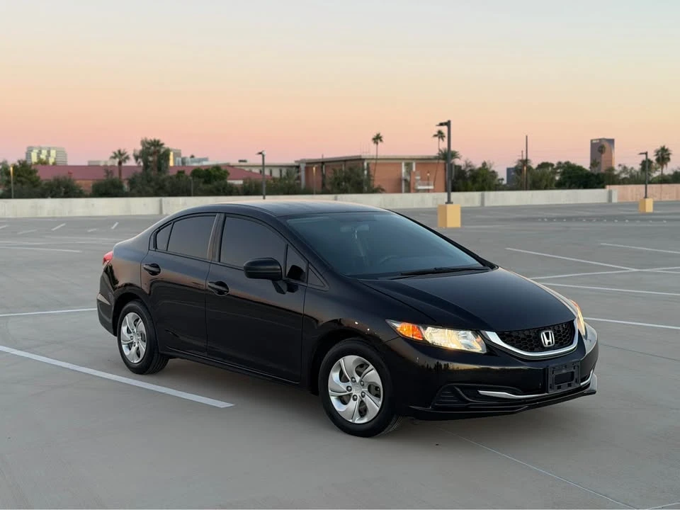 2015 Honda Civic 9th Gen - Image 11 of 17