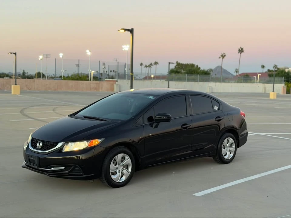 2015 Honda Civic 9th Gen - Image 3 of 17