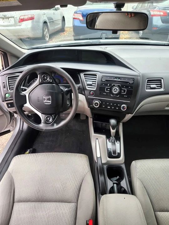 2015 Honda Civic 9th Gen - Image 18 of 20