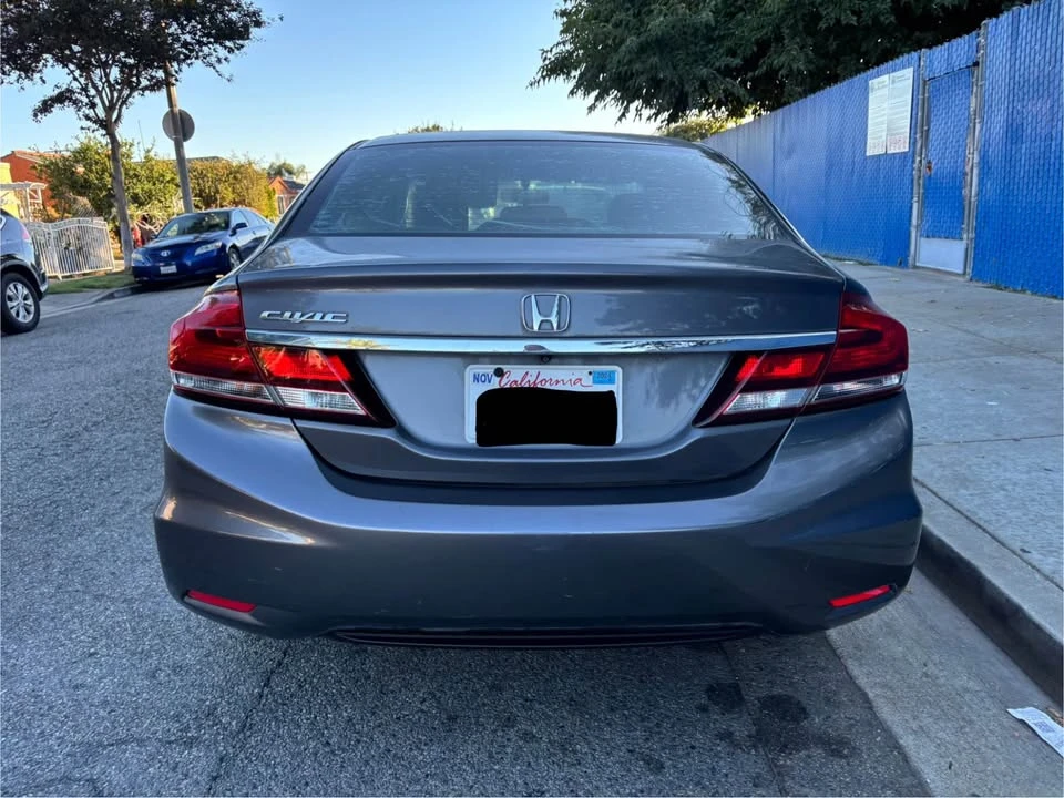 2015 Honda Civic 9th Gen - Image 7 of 18