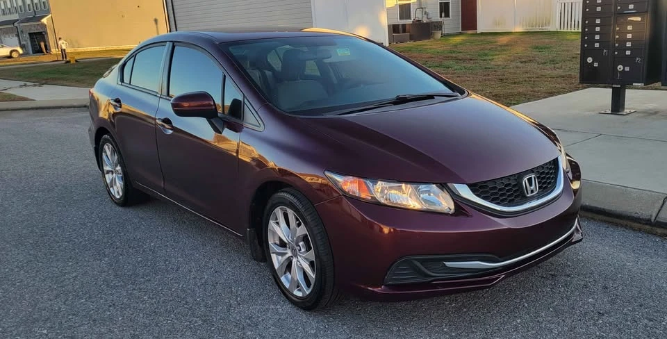2015 Honda Civic 9th Gen - Image 3 of 8
