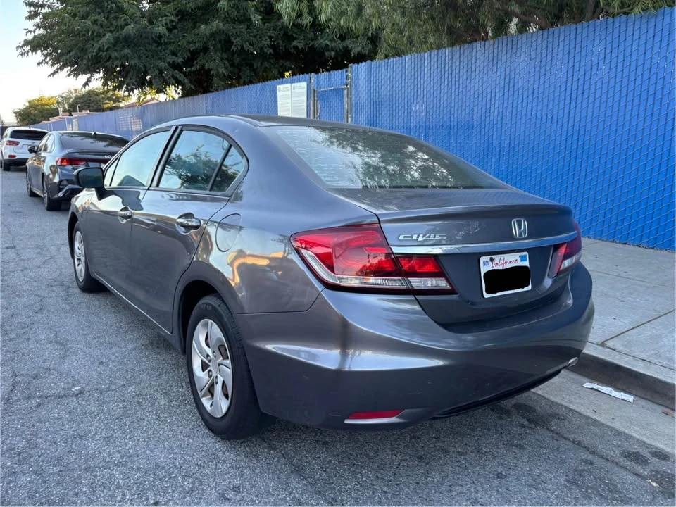 2015 Honda Civic 9th Gen - Image 8 of 18
