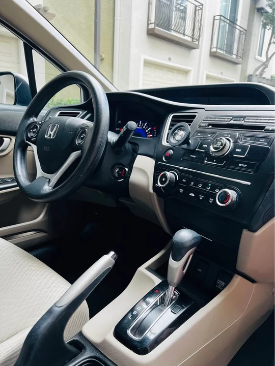 2015 Honda Civic 9th Gen - Image 7 of 13