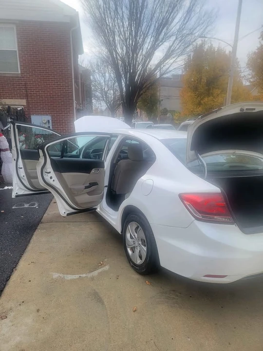 2015 Honda Civic 9th Gen - Image 16 of 19