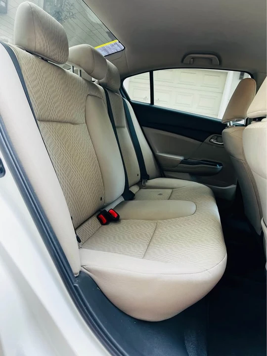 2015 Honda Civic 9th Gen - Image 8 of 13