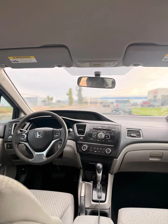 2015 Honda Civic 9th Gen - Image 15 of 16