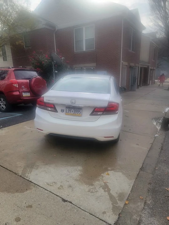 2015 Honda Civic 9th Gen - Image 2 of 19