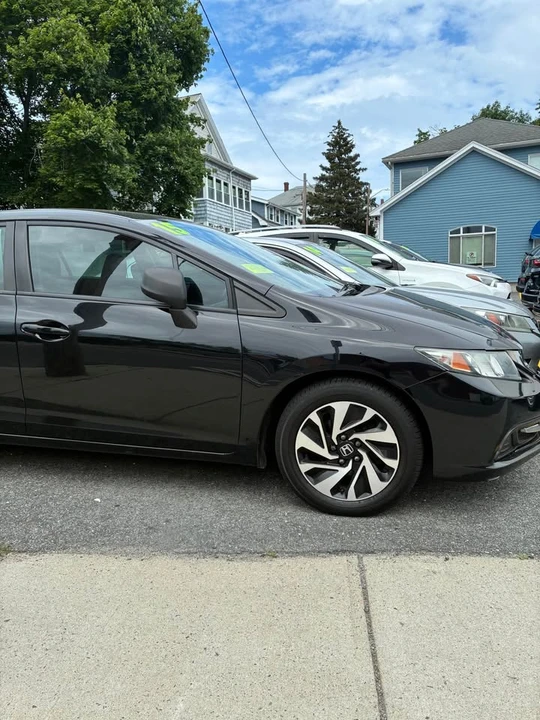 2015 Honda Civic 9th Gen - Image 2 of 8