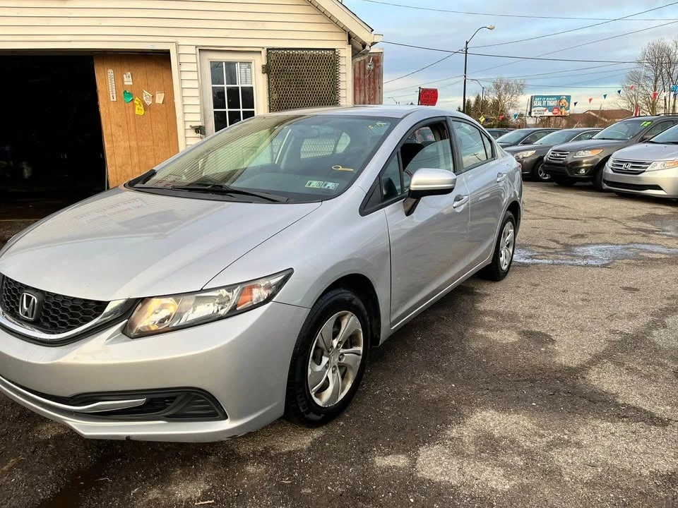 2015 Honda Civic 9th Gen - Image 6 of 18