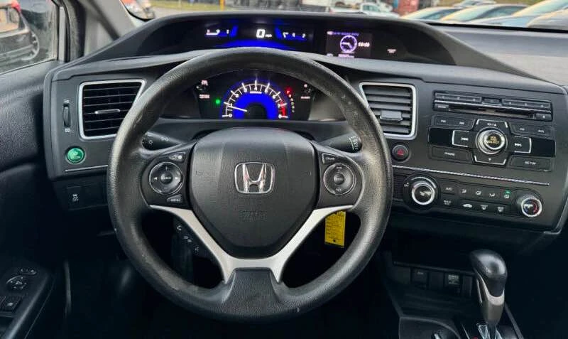2015 Honda Civic 9th Gen - Image 15 of 18