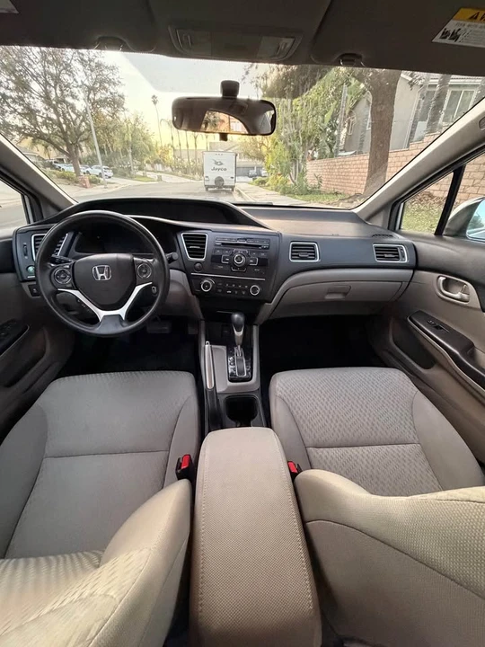 2015 Honda Civic 9th Gen - Image 9 of 10