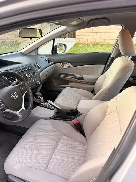 2015 Honda Civic 9th Gen - Image 7 of 10