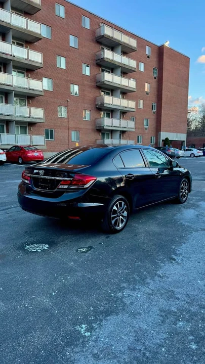 2015 Honda Civic 9th Gen - Image 4 of 14