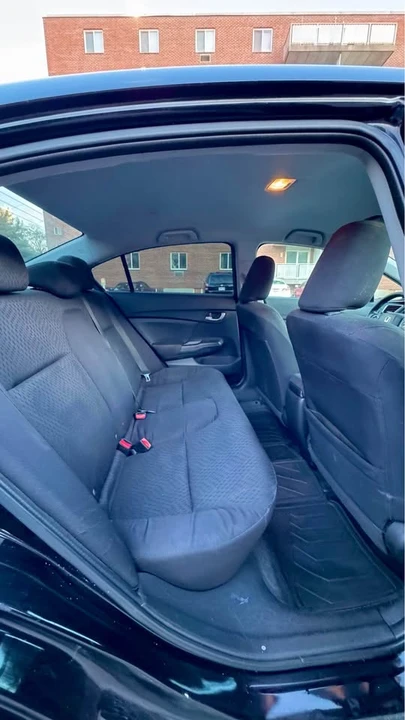 2015 Honda Civic 9th Gen - Image 8 of 14