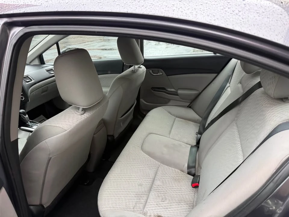2015 Honda Civic 9th Gen - Image 13 of 18