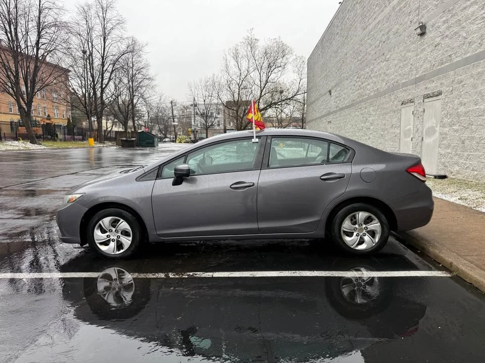 2015 Honda Civic 9th Gen - Image 4 of 18