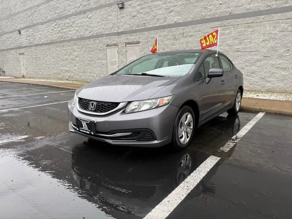 2015 Honda Civic 9th Gen - Image 3 of 18