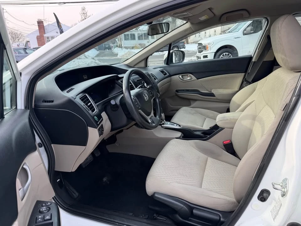 2015 Honda Civic 9th Gen - Image 4 of 17