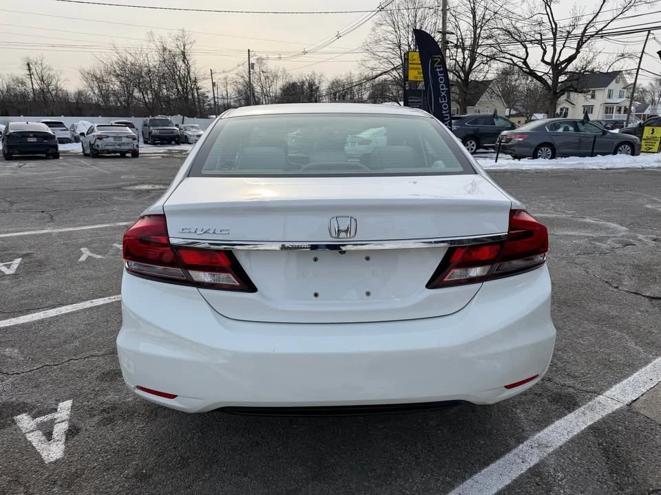 2015 Honda Civic 9th Gen - Image 11 of 17